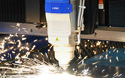 宏山激光60kW高效精密切割：為重型制造、船舶、鋼結構帶來精準與高效的加工新時代